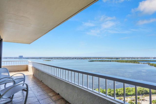 5510 N Ocean Drive 22d, Singer Island, FL 33404