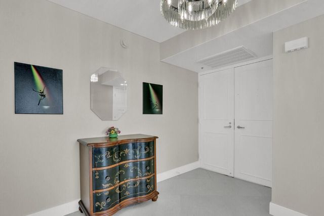 5510 N Ocean Drive 22d, Singer Island, FL 33404