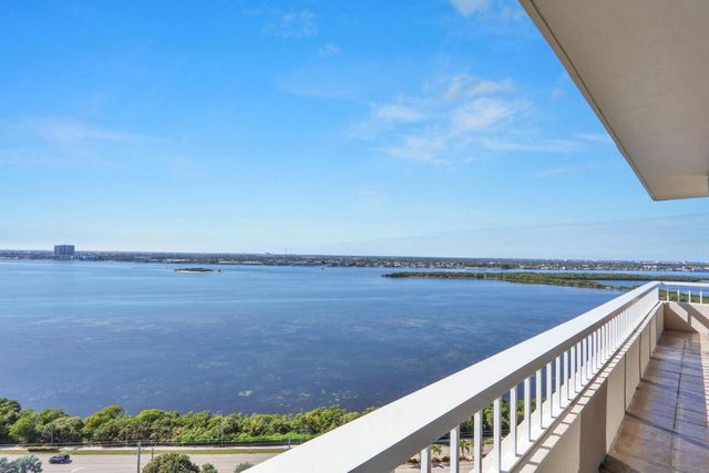 5510 N Ocean Drive 22d, Singer Island, FL 33404