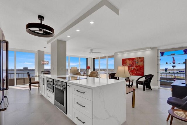 5510 N Ocean Drive 22d, Singer Island, FL 33404