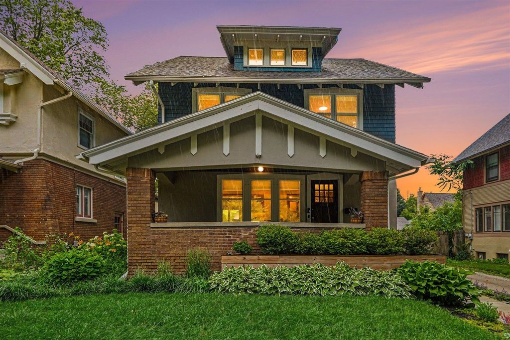 15 Auburn Avenue, Grand Rapids, MI 49506