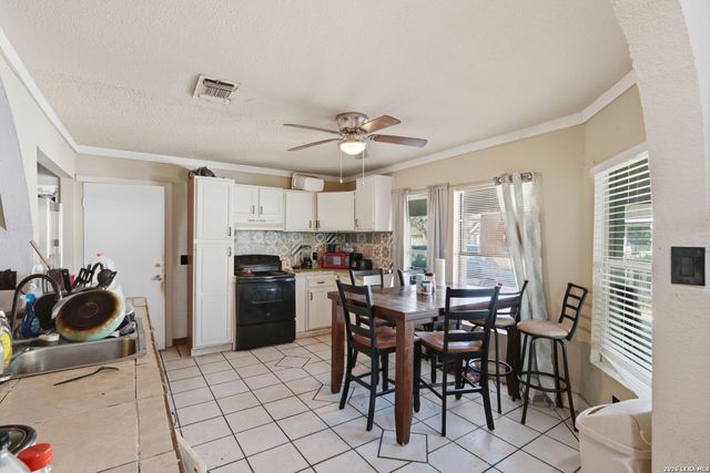 4034 Indian Sunrise, San Antonio, TX 78244