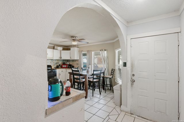 4034 Indian Sunrise, San Antonio, TX 78244