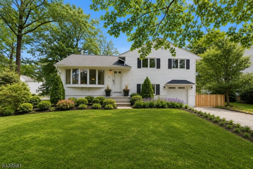 10 Cornell Pl, Chatham Boro, NJ 07928 — exterior
