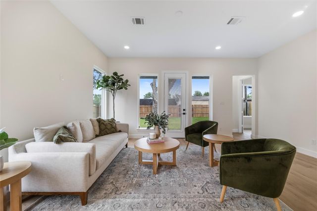 8646 Alcott Drive, Houston, TX 77080