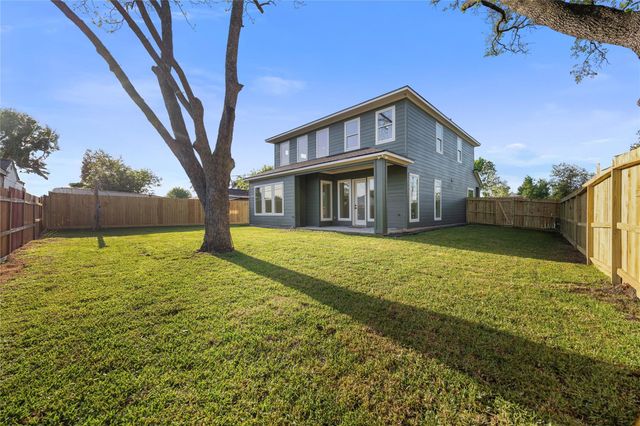 8646 Alcott Drive, Houston, TX 77080