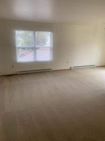 934 Jana Lane, Madison, WI 53704