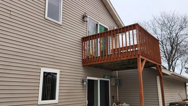 934 Jana Lane, Madison, WI 53704