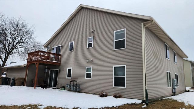 934 Jana Lane, Madison, WI 53704