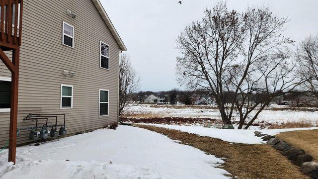 934 Jana Lane, Madison, WI 53704