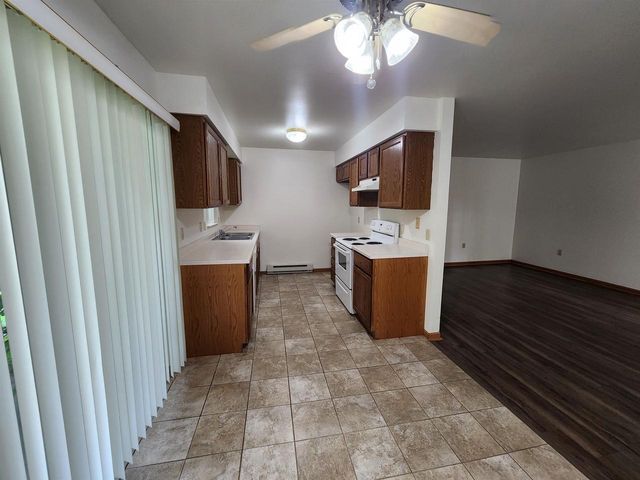 934 Jana Lane, Madison, WI 53704