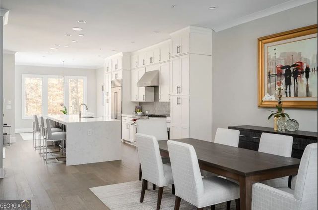 4518 Collins Avenue, Sandy Springs, GA 30342