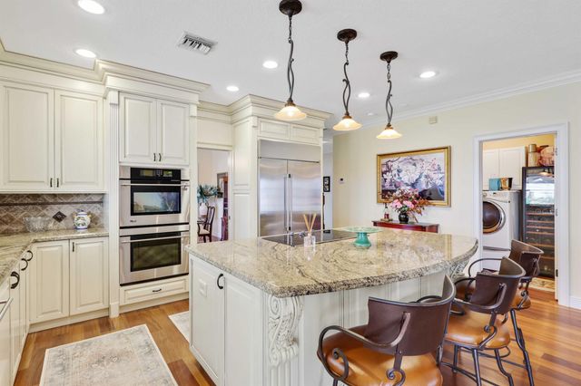 2097 Circle Place Drive, Lake Worth, FL 33462