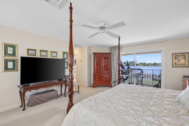 2097 Circle Place Drive, Lake Worth, FL 33462