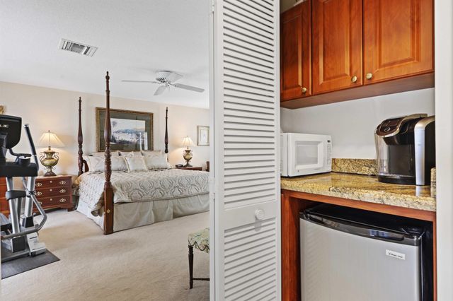 2097 Circle Place Drive, Lake Worth, FL 33462