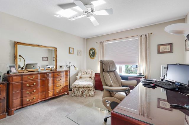 2097 Circle Place Drive, Lake Worth, FL 33462