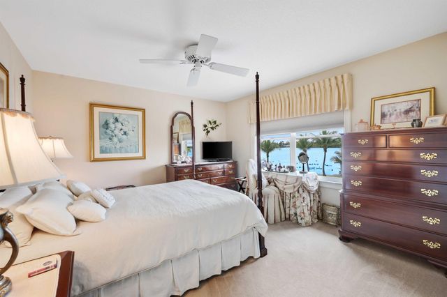 2097 Circle Place Drive, Lake Worth, FL 33462