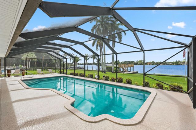 2097 Circle Place Drive, Lake Worth, FL 33462