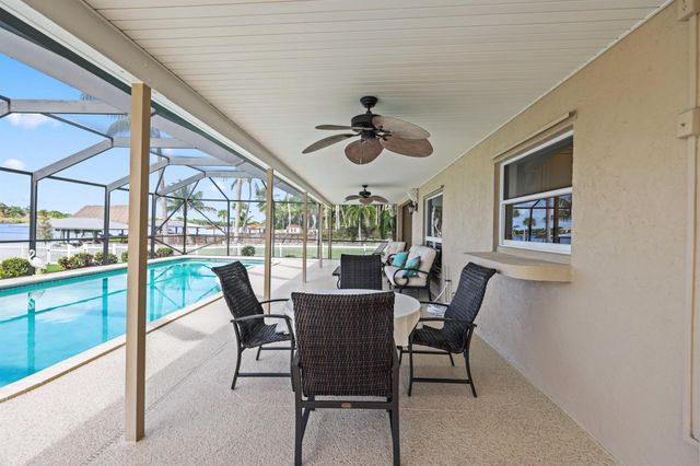 2097 Circle Place Drive, Lake Worth, FL 33462