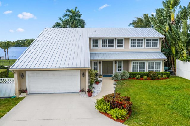 2097 Circle Place Drive, Lake Worth, FL 33462
