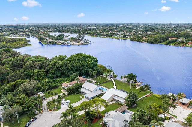 2097 Circle Place Drive, Lake Worth, FL 33462