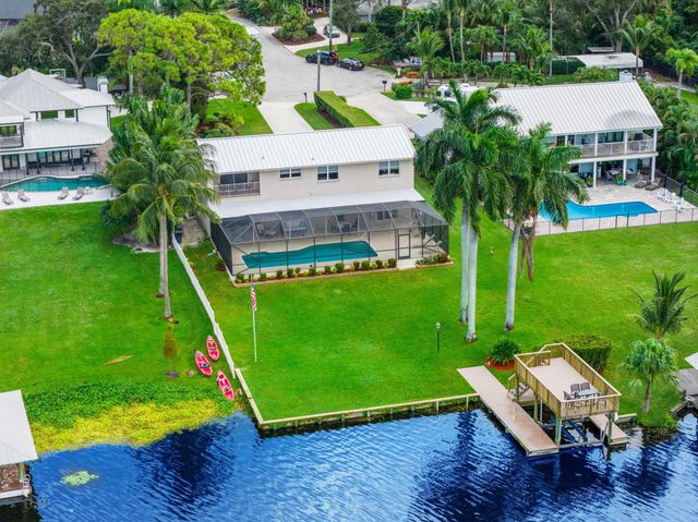 2097 Circle Place Drive, Lake Worth, FL 33462