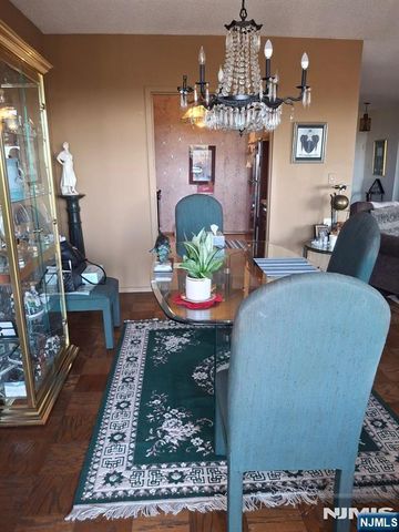 1530 Palisade Avenue 19 E, Fort Lee, NJ 07024