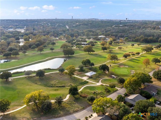 14 Country Club Circle, New Braunfels, TX 78130