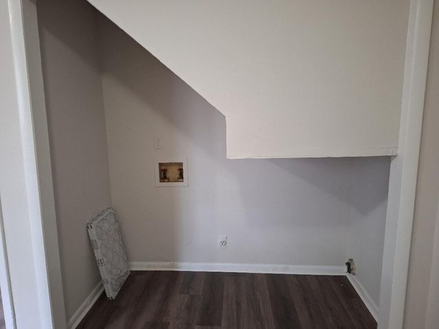 1005 Forest Ridge Ct, Hermitage, TN 37076