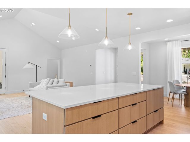 605 GUN CLUB Rd, Woodland, WA 98674