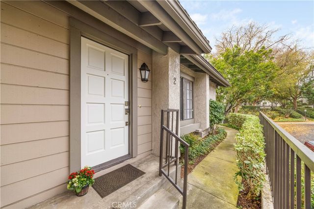 2 Summerset, Irvine, CA 92603