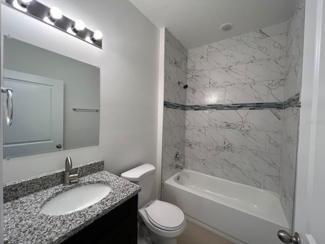 750 AUBURN GROVE COURT, Auburndale, FL 33823