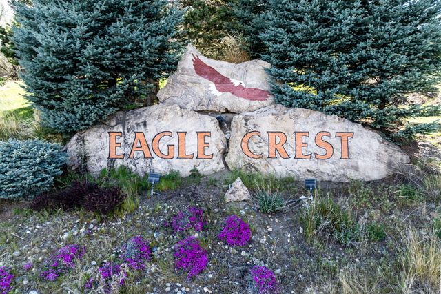 1134 Highland View Loop, Redmond, OR 97756