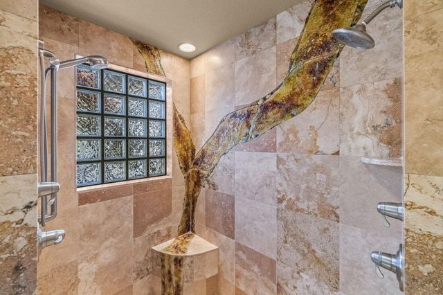 1134 Highland View Loop, Redmond, OR 97756