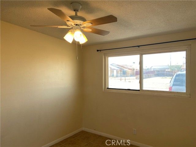 8580 Jacaranda Avenue, California City, CA 93505