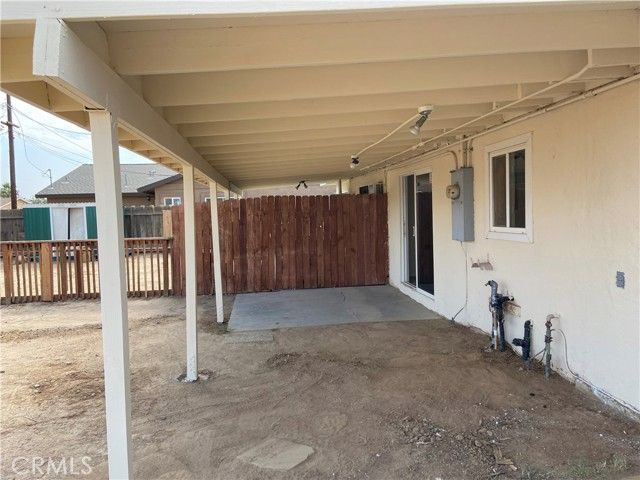 8580 Jacaranda Avenue, California City, CA 93505