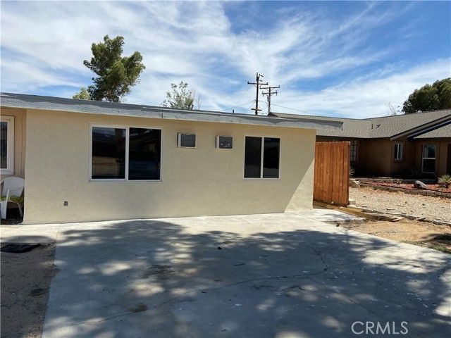 8580 Jacaranda Avenue, California City, CA 93505