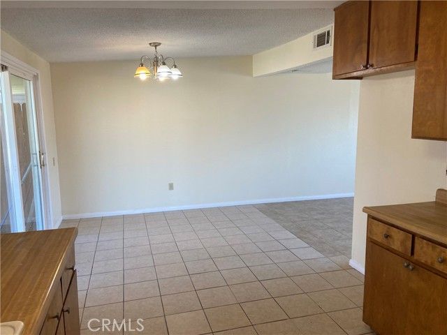 8580 Jacaranda Avenue, California City, CA 93505