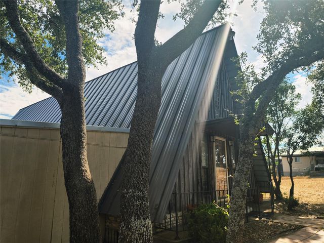 108 County Road 139C, Burnet, TX 78611