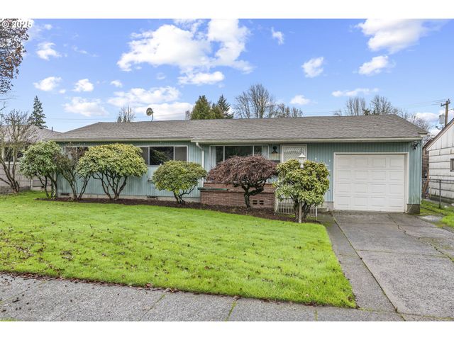 3139 MICHIGAN St, Longview, WA 98632