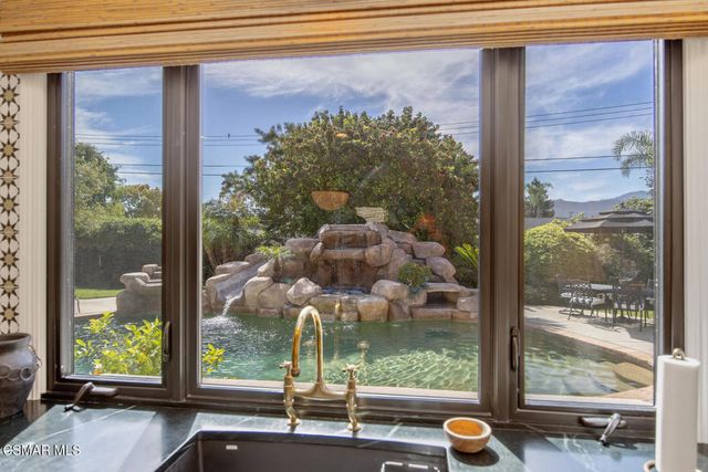 730 Calle Mandarinas, Thousand Oaks, CA 91360