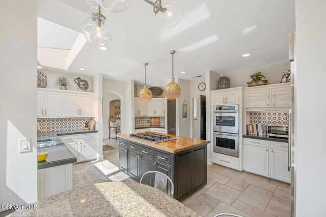 730 Calle Mandarinas, Thousand Oaks, CA 91360