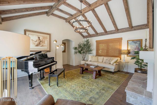 730 Calle Mandarinas, Thousand Oaks, CA 91360