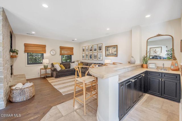 730 Calle Mandarinas, Thousand Oaks, CA 91360