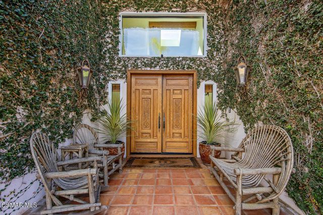 730 Calle Mandarinas, Thousand Oaks, CA 91360