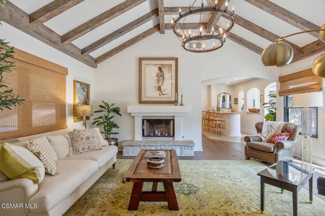 730 Calle Mandarinas, Thousand Oaks, CA 91360