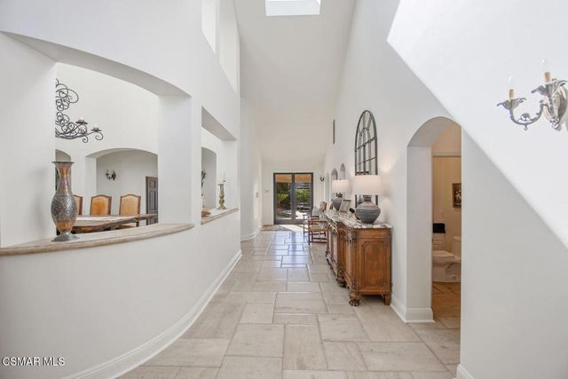 730 Calle Mandarinas, Thousand Oaks, CA 91360