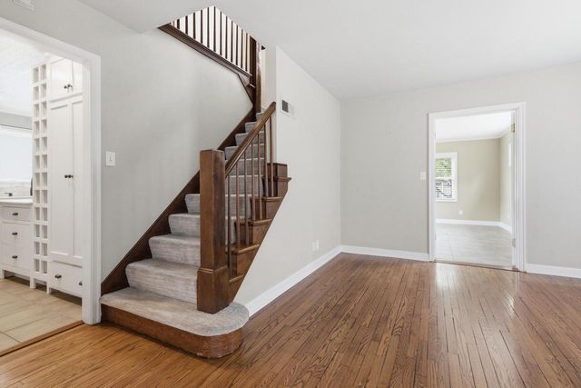2334 Winnebago STREET, La Crosse, WI 54601