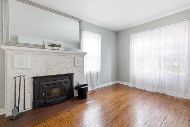 2334 Winnebago STREET, La Crosse, WI 54601