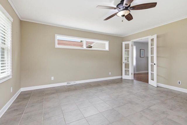 2334 Winnebago STREET, La Crosse, WI 54601